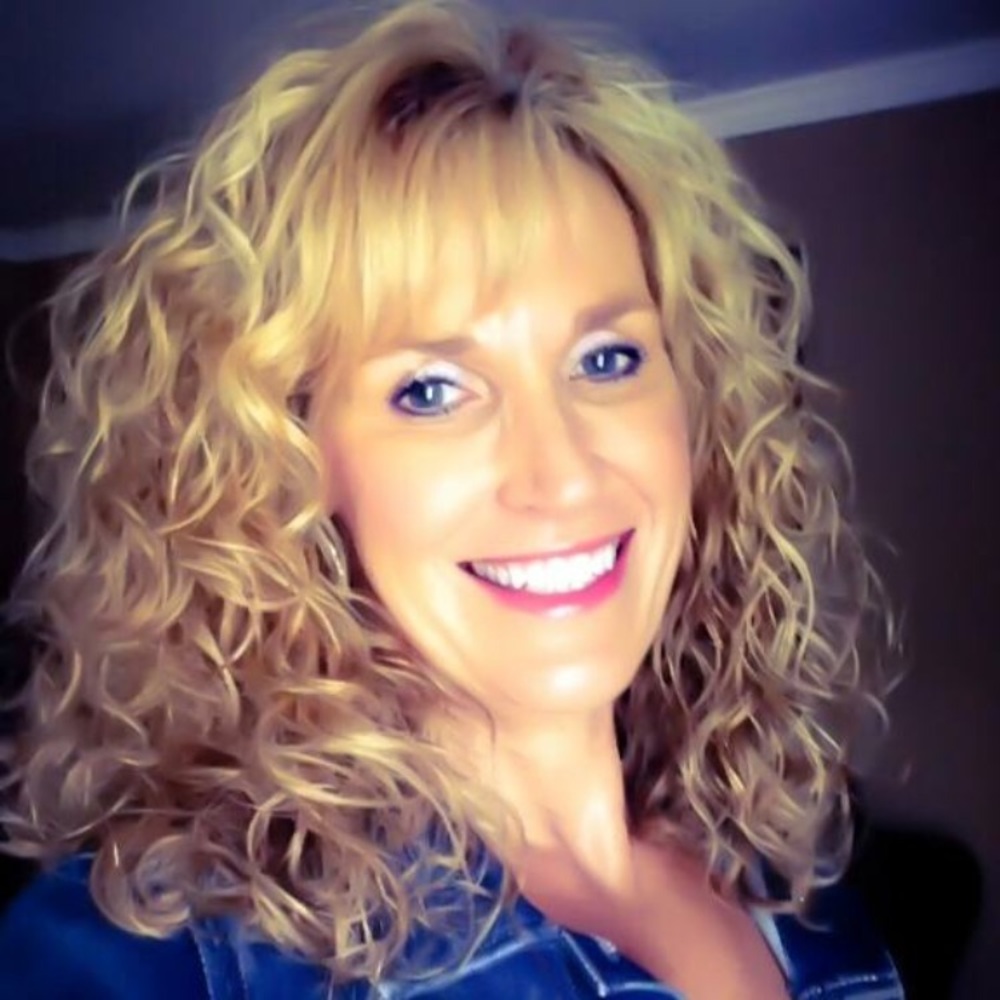 Meet your Posher, Stacey